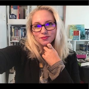 Meet your Posher, Amy